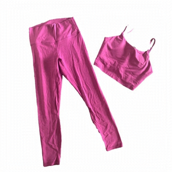 Bäre Activewear Other - BÄRE Activewear Pink Matching Set Padded Sports Bra and Leggings Size 8 in both
